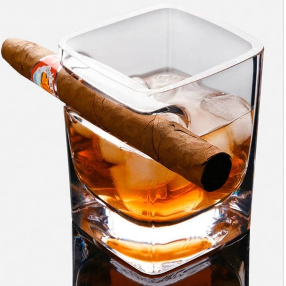 Whiskey Glasses w/ Built-in Cigar Rack Barware Old-Fashioned Scotch Bourbon Cup